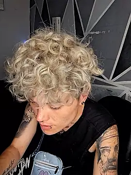 megan NL online show from 01.10.26