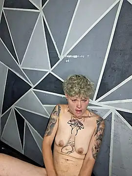 Snapshot of megan_NL chatting on 02.04.26 megan NL online show from 02.04.26