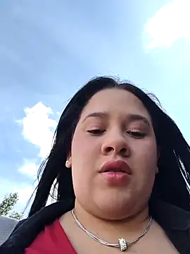 Snapshot of Kendra-daring chatting on 12.03.25 Kendra-daring online show from 12.03.25