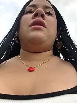 Snapshot of Kendra-daring chatting on 01.05.26 Kendra-daring online show from 01.05.26