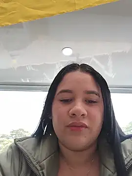 Snapshot of Kendra-daring chatting on 06.17.26 Kendra-daring online show from 06.17.26