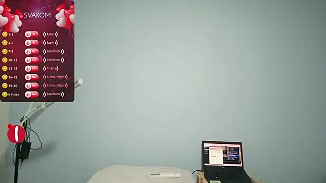 Snapshot of nelielg6 chatting on 12.20.25 nelielg6 online show from 12.20.25