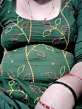 yamunna647 online show from 11.20.25