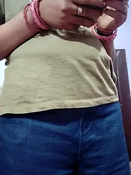 yamunna647 online show from 01.17.26