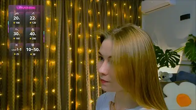 Snapshot of soul_trace chatting on 12.17.25 soul trace online show from 12.17.25