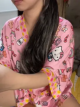 Snapshot of XndSeraphina chatting on 02.06.26 XndSeraphina online show from 02.06.26