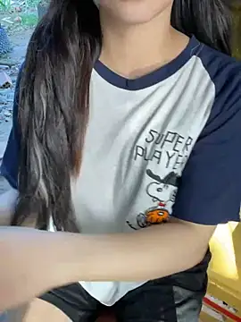 XndSeraphina online show from 03.24.26