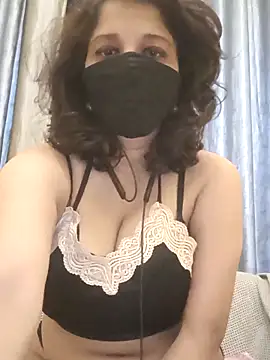 Snapshot of Smita_silk69 chatting on 04.30.26 Smita silk69 online show from 04.30.26