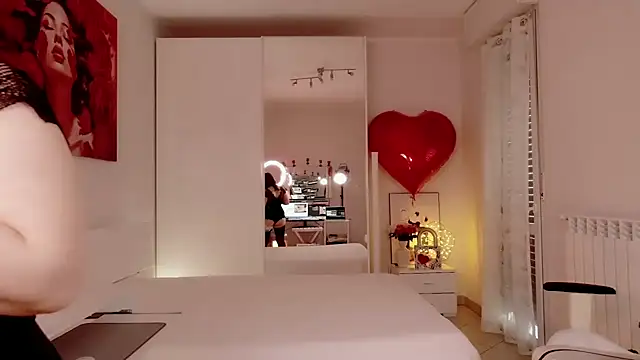 FlirtyFox  online show from 02.21.26