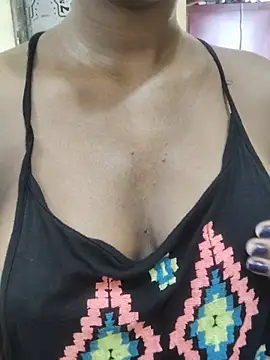 Snapshot of Simran_0011 chatting on 05.30.26 Simran 0011 online show from 05.30.26