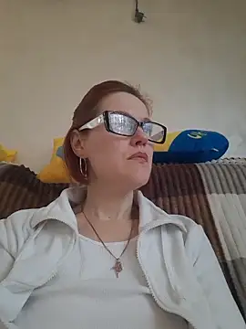 Snapshot of LanaOlbenst chatting on 02.04.26 LanaOlbenst online show from 02.04.26