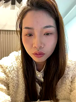 GYYoo online show from 11.24.25