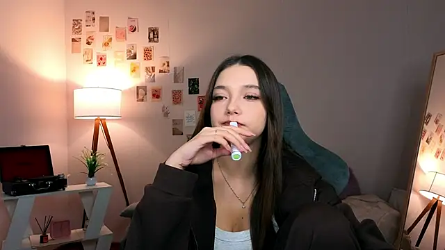 Vexorine online show from 02.23.26