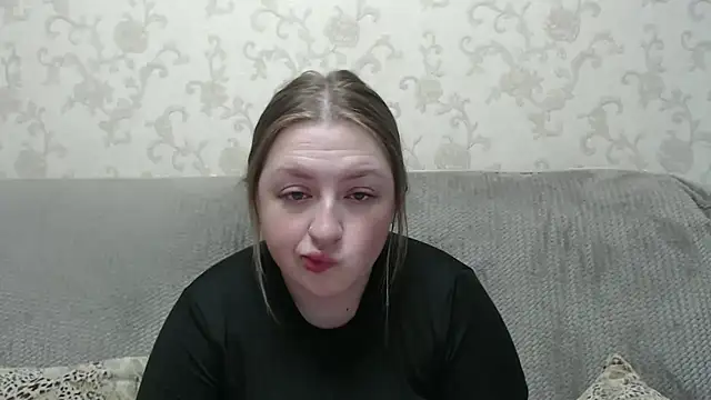 Snapshot of GirlPlayer chatting on 04.29.26 GirlPlayer online show from 04.29.26
