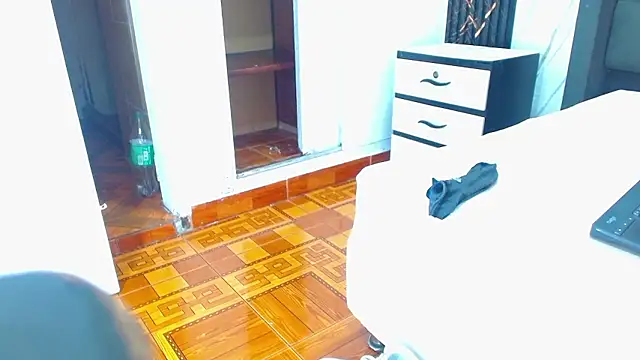 Snapshot of Hot_Latino_x chatting on 01.05.26 Hot Latino x online show from 01.05.26