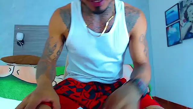 Snapshot of Hot_Latino_x chatting on 01.19.26 Hot Latino x online show from 01.19.26