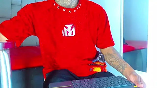 Hot Latino x online show from 04.16.26