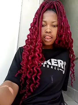 Sweethoneypot25 online show from 02.05.26