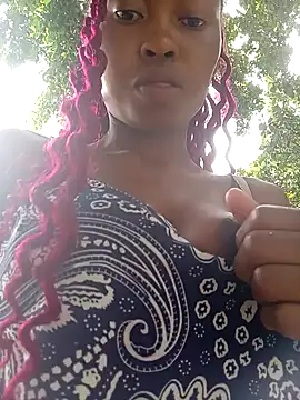 Sweethoneypot25 online show from 02.17.26