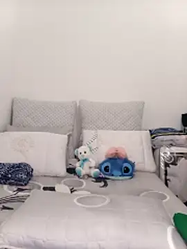 Snapshot of Sweethoneypot25 chatting on 05.12.26 Sweethoneypot25 online show from 05.12.26