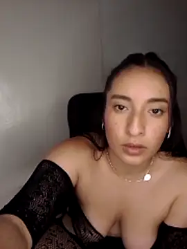 kira-stormm online show from 03.24.26