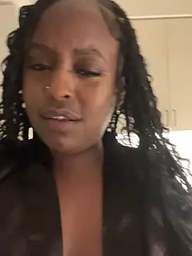 Snapshot of ExoticGoddess69 chatting on 12.20.25 ExoticGoddess69 online show from 12.20.25