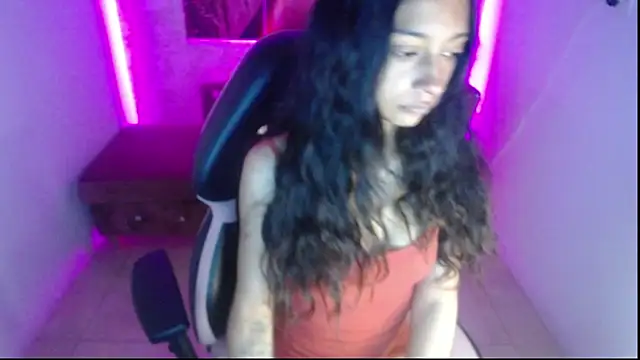 Snapshot of Aylanny_m chatting on 01.13.26 Aylanny m online show from 01.13.26