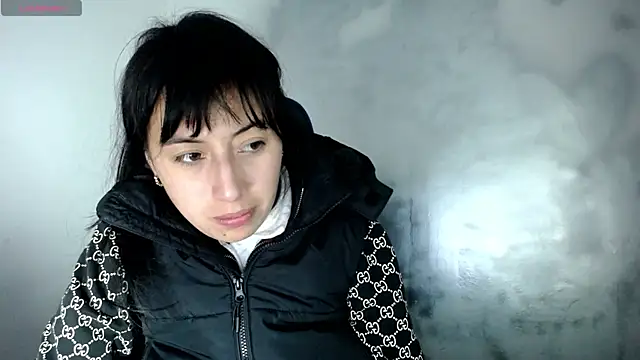 Snapshot of luisa_homes chatting on 02.17.26 luisa homes online show from 02.17.26