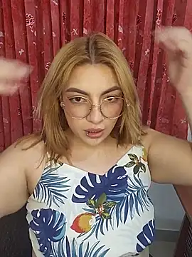 mila curvy online show from 01.16.26