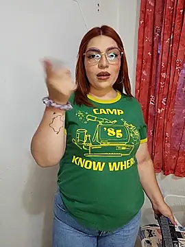 Snapshot of mila_curvy chatting on 03.05.26 mila curvy online show from 03.05.26