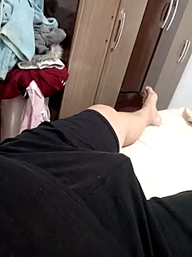 Snapshot of AlexCancun chatting on 12.05.25 AlexCancun online show from 12.05.25