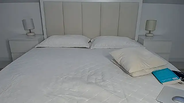 Milena29 online show from 12.22.25