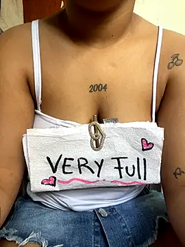 Snapshot of Brunette_Dirty_0limits chatting on 11.22.25 Brunette Dirty 0limits online show from 11.22.25