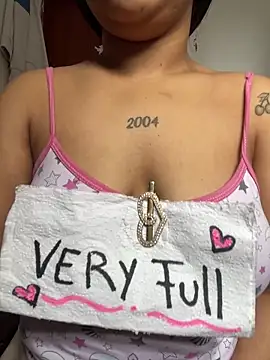 Snapshot of Brunette_Dirty_0limits chatting on 11.26.25 Brunette Dirty 0limits online show from 11.26.25