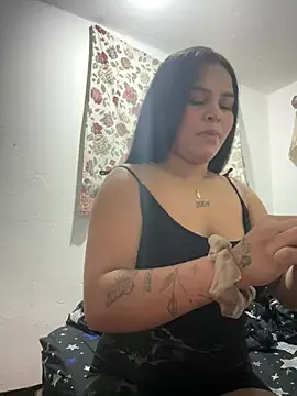 Snapshot of Brunette_Dirty_0limits chatting on 02.01.26 Brunette Dirty 0limits online show from 02.01.26