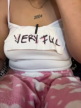 Snapshot of Brunette_Dirty_0limits chatting on 02.12.26 Brunette Dirty 0limits online show from 02.12.26