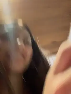 Snapshot of Yunaraa chatting on 02.18.26 Yunaraa online show from 02.18.26