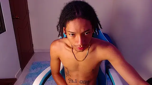 Snapshot of smith_66jr chatting on 11.30.25 smith 66jr online show from 11.30.25