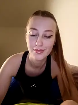 Susiee Redd online show from 04.13.26