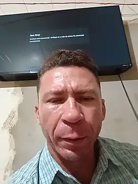 Snapshot of RobertoLuiz84 chatting on 06.06.26 RobertoLuiz84 online show from 06.06.26