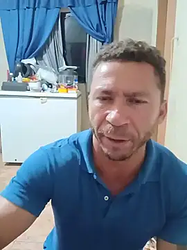Snapshot of RobertoLuiz84 chatting on 06.23.26 RobertoLuiz84 online show from 06.23.26