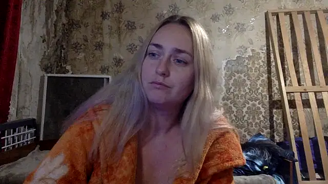 Snapshot of Vassila69 chatting on 12.21.25 Vassila69 online show from 12.21.25