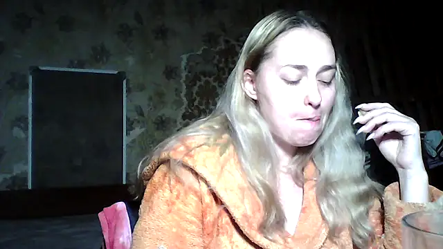 Snapshot of Vassila69 chatting on 01.09.26 Vassila69 online show from 01.09.26