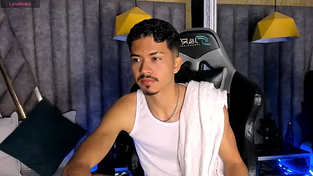 NicolaiKarav online show from 01.10.26