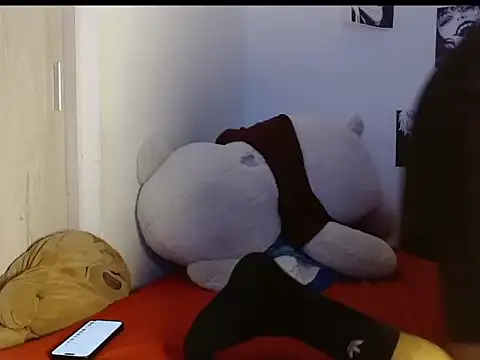 Snapshot of Henry_villa23 chatting on 02.05.26 Henry villa23 online show from 02.05.26