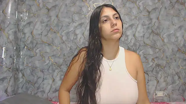 Snapshot of miarouse1531 chatting on 03.13.26 miarouse1531 online show from 03.13.26