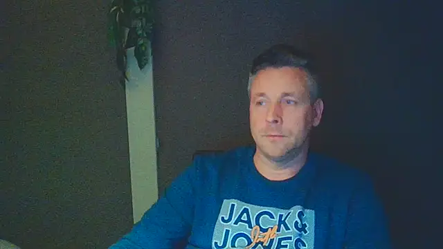 Snapshot of Hunter_Fl chatting on 11.22.25 Hunter Fl online show from 11.22.25