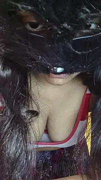 Snapshot of SameeraReddy19 chatting on 12.22.25 SameeraReddy19 online show from 12.22.25