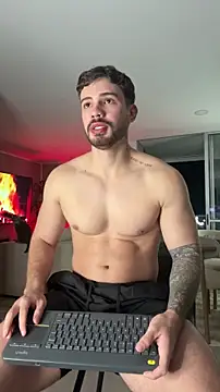 Valenthino Salvatore online show from 12.17.25