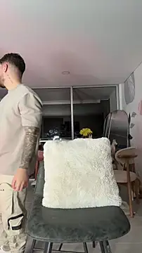 Snapshot of Valenthino_Salvatore chatting on 02.02.26 Valenthino Salvatore online show from 02.02.26